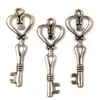 Imagine 1/2 - Charm, ornament metalic, 3 buc - cheie, inimă, 3D