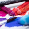 Set crete acuarelă Caran d'Ache Classic Neocolor II, într-o cutie elegantă din lemn - 84 buc