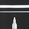 Sakura Pen-Touch marker lac, medium (2 mm) - white