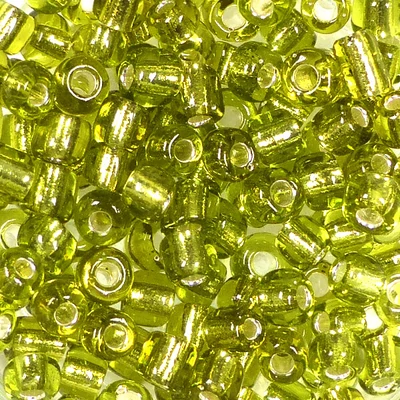 Mărgele rocailles, transparente, cu căptușeală argintie, 4 mm - verde deschis