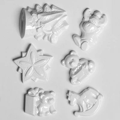 Matriță   plastic HobbyArtist - miniatura de Craciun VI. clopot cu ramură de pin, 6 buc