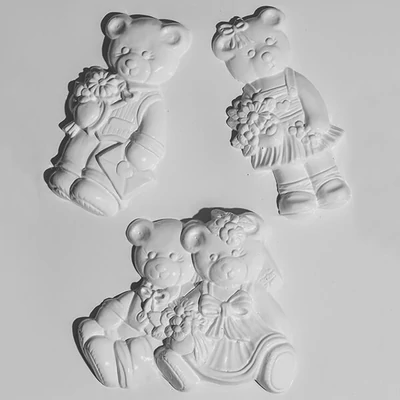 Matriță   plastic HobbyArtist - urși de sărbătoare, 3 buc