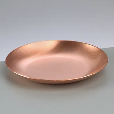 Bază din cupru roșu cu email – farfurie rotundă, 137 mm