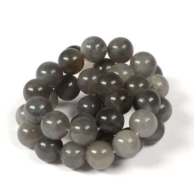 Kvarckristály 10 mm-es ásványgyöngyök 37 cm-es szálon