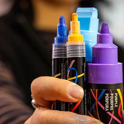 Liquitex Marker – marker decorativ acrilic, 15 mm, vârf larg – în diverse culori