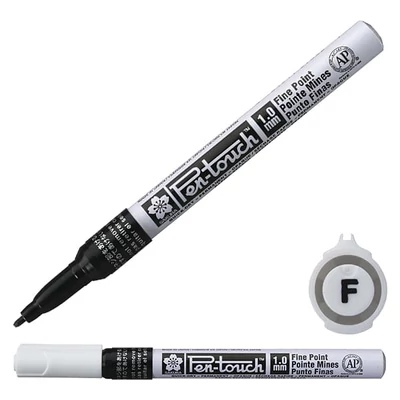 Sakura Pen-Touch marker lac, fine (1 mm) - black