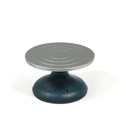 Disc, blat - 18 cm, fontă, înălțime 11 cm