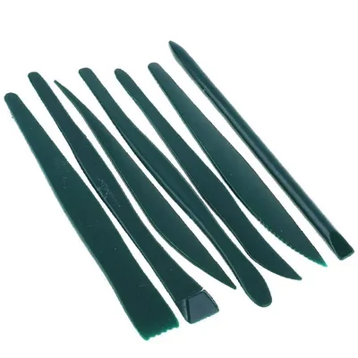 Set de modelare cu 14 capete diferite