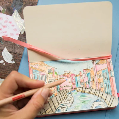 Caiet de desen și schițe Talens Art Creation Sketch Book,  140 g, 80 coli - 13x21 cm, hârtie sifon