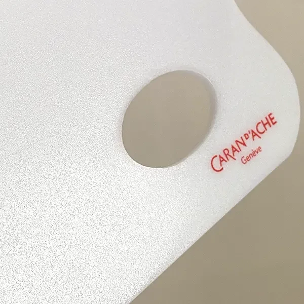 Paleta pentru pictori în acuarelă Caran d'Ache - paletă din plexiglas acrilic pentru acuarele și guașă