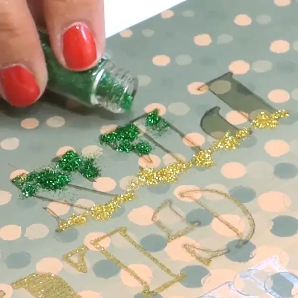 Pentart Tacky Glue, adeziv pentru hobby care se usucă formând o peliculă lipicioasă - 80 ml