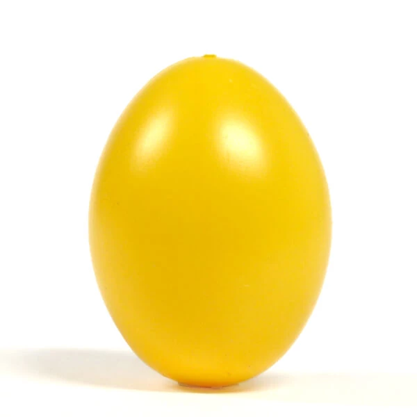 Ou colorat din plastic 6x4,5 cm - galben, agățabil