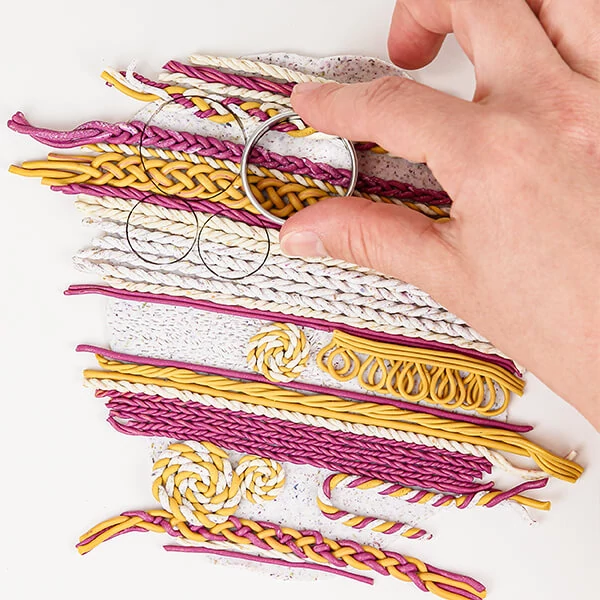 Set Plastilină care se întărește la coacere  Efect Fimo, 4x25 g - design de tricotat, Design Knit and Braid