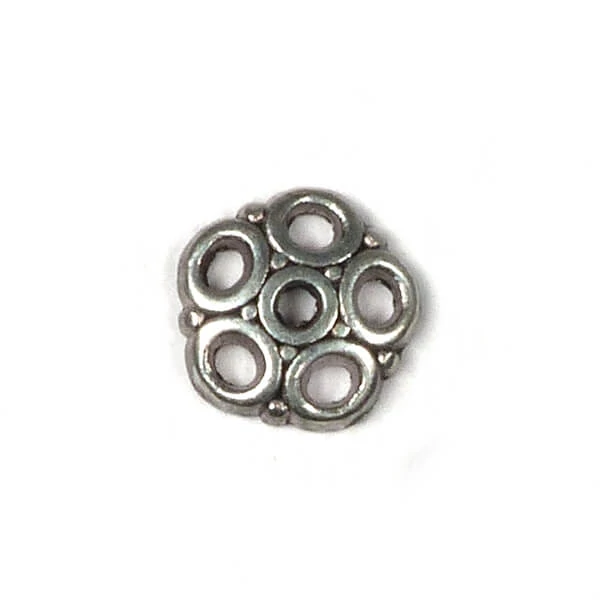 Charm, ornament metalic, 7 buc - capace cu 5 dinti, 8 mm