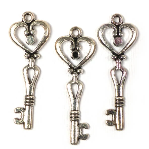 Charm, ornament metalic, 3 buc - cheie, inimă, 3D