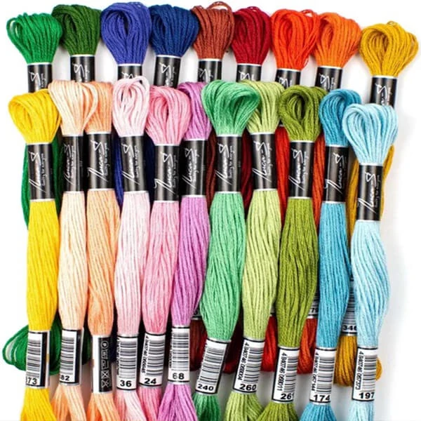 Fire pentru bordat, Luca'S Stranded Cotton, 8 m - 93 (Puppets-7969 / DMC-3042 / Anchor-x)