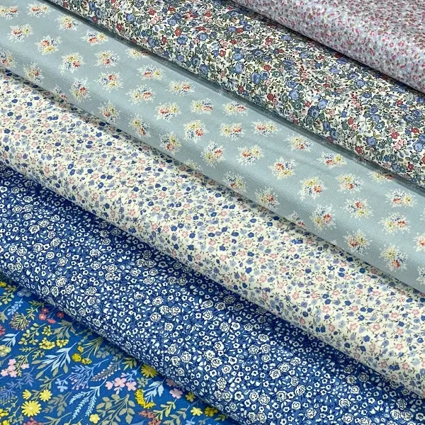 Material patchwork  - Makower - Petite Fleur 180/B Meadow blue