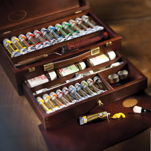 Talens Rembrandt Set pictură în ulei, Master - 10x15 ml + 12x40 ml + 2x60 ml + accesorii în cutie de lemn