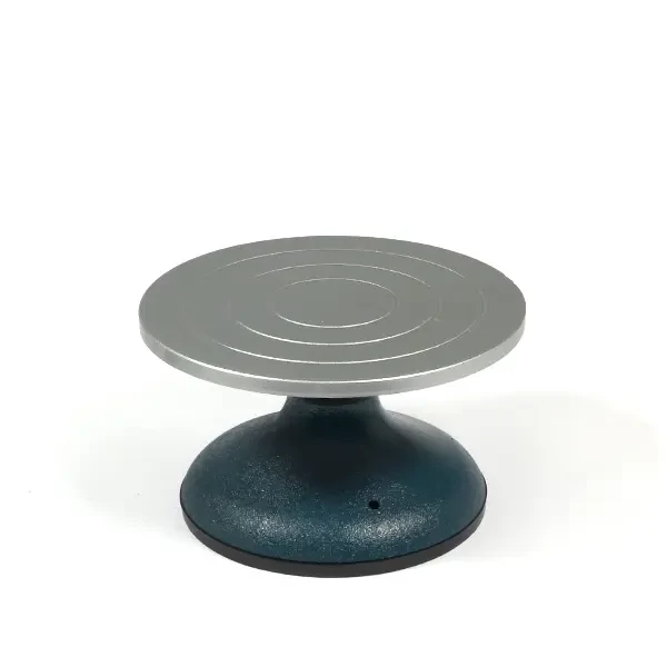 Disc, blat - 18 cm, fontă, înălțime 11 cm