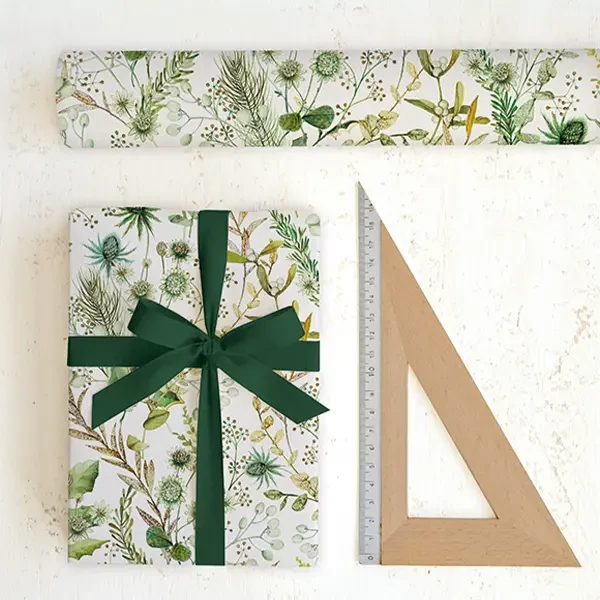 Hârtie de decoupage Tassotti - compoziție florală în nuanțe de verde și auriu