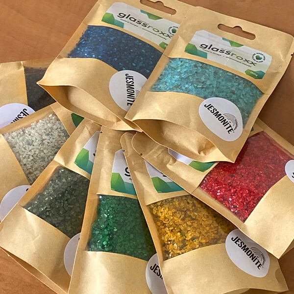 Granule de sticlă Jesmonite GlassRoxx, 150 g - silver