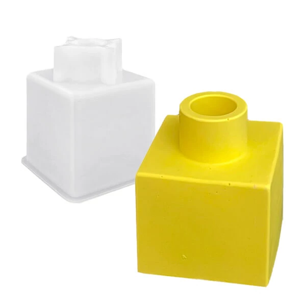 Matriță   Jesmonite din silicon pentru  răsină acrilică și sintetică - vaza patrata, sticla, 6,8x8 cm