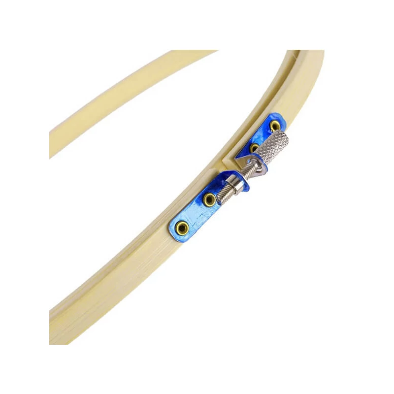 Ramă de broderie din bambus - 18 cm