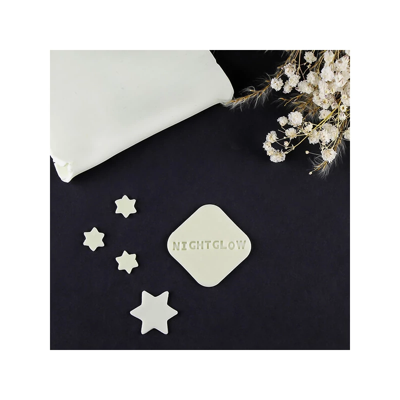 Plastilină care se întărește la coacere FIMO Effect, 57 g - straluceste in intuneric (8010-041)
