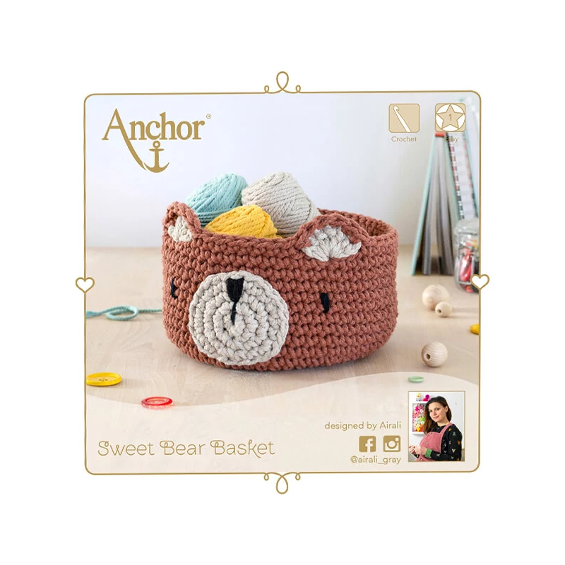 Set de croșetat fin Anchor Crafty - Coș cu ursuleț