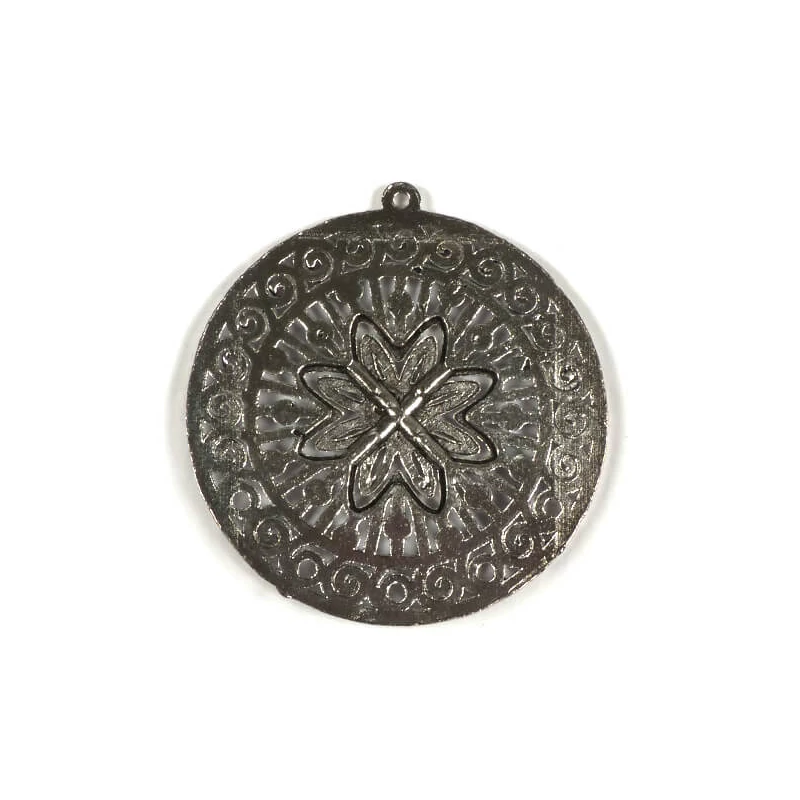 Charm, ornament metalic, 1 buc - rotund, perforat, decorativ
