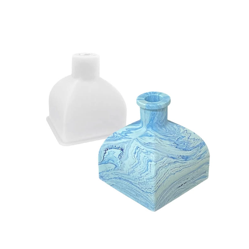 Matriță   Jesmonite din silicon pentru  răsină acrilică și sintetică - vaza patrata, sticla, 7,7x7,9 cm